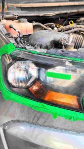 đánh bóng đèn pha ô tô (2)