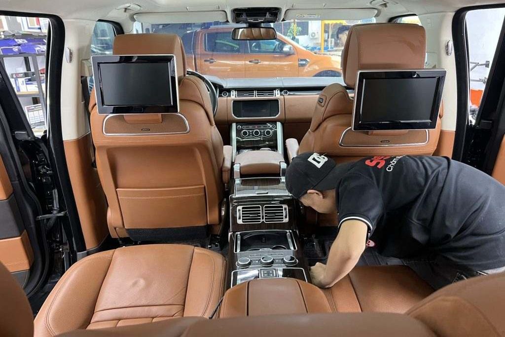 Vệ sinh ghế da ô tô