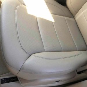 Phục hồi ghế da ô tô