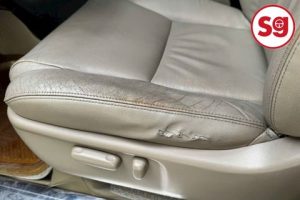 Nguyên nhân và giải pháp khi ghế da xe hơi bị bong tróc
