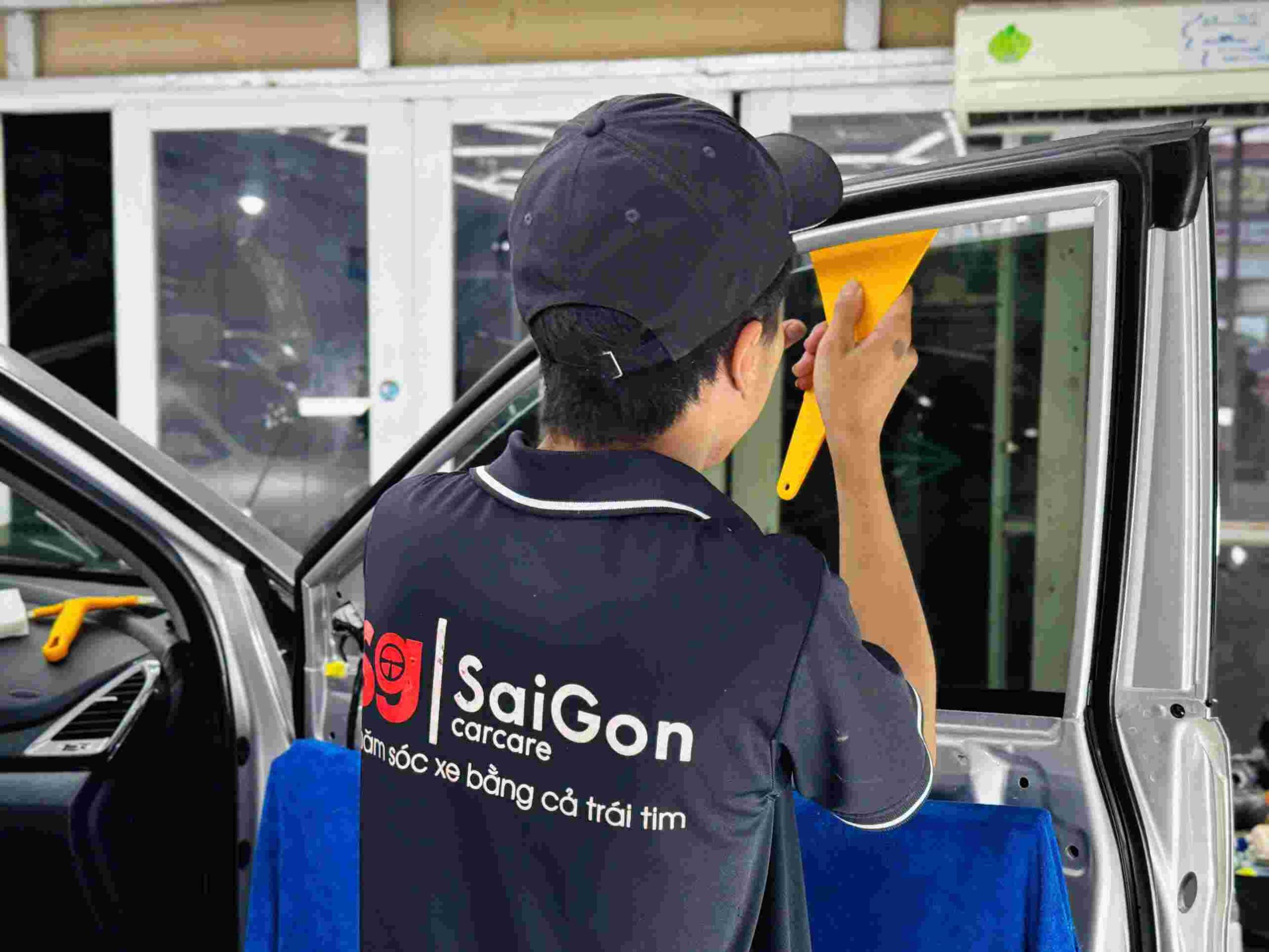 Giá dán phim cách nhiệt quận 9