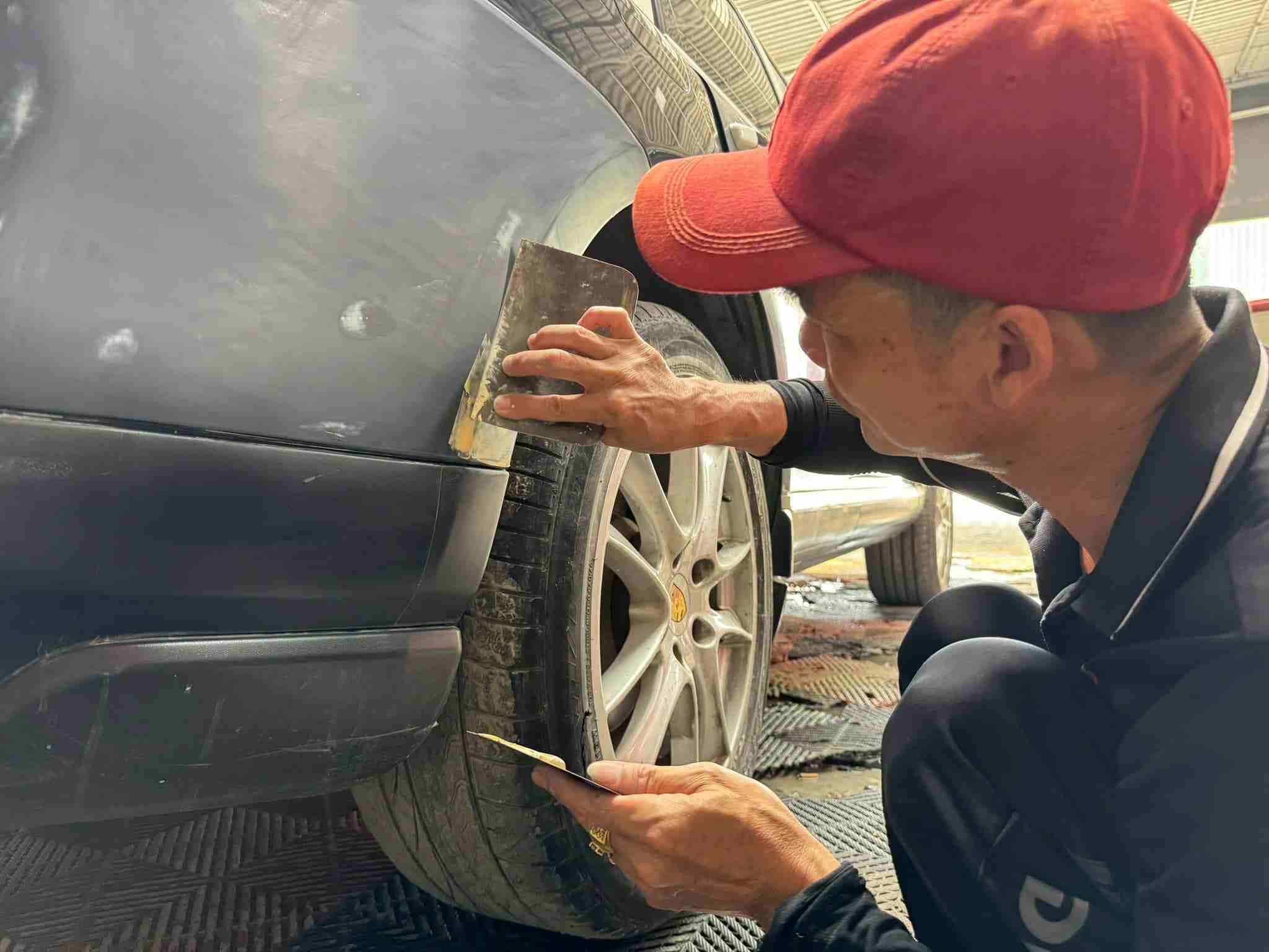 Bảng giá sơn xe ô tô quận 9