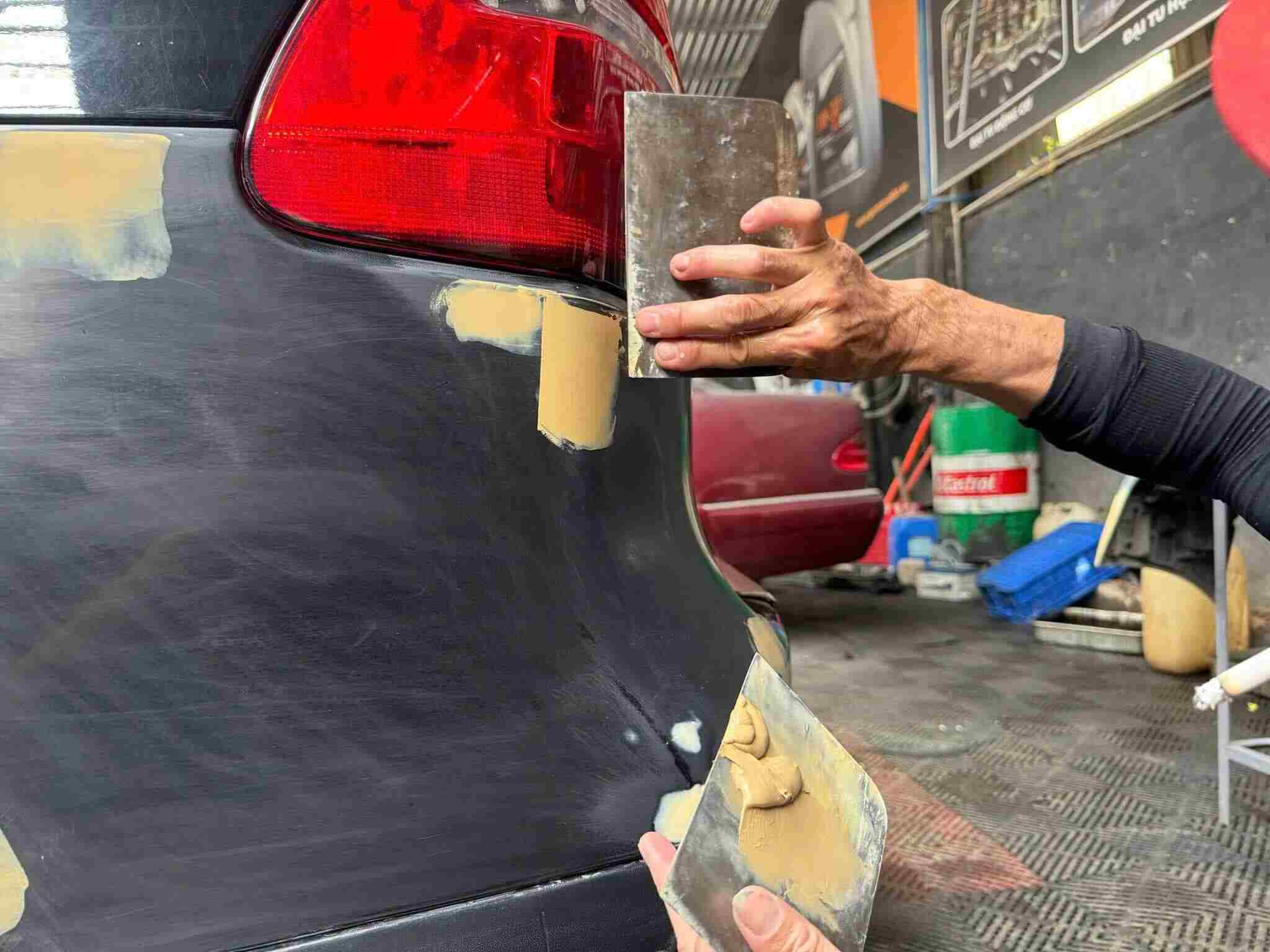 Quy trình sơn xe ô tô quận 9