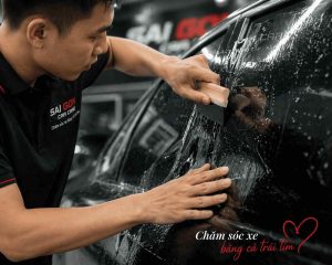 dán phim cách nhiệt ô tô