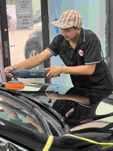 Lợi ích đánh bóng sơn ô tô